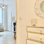 Apartman #b3 Light Pink T2 Near Jaures Estacade Luminous Grenoble