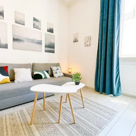 #b3 Light Pink T2 Near Jaures Estacade Luminous Grenoble