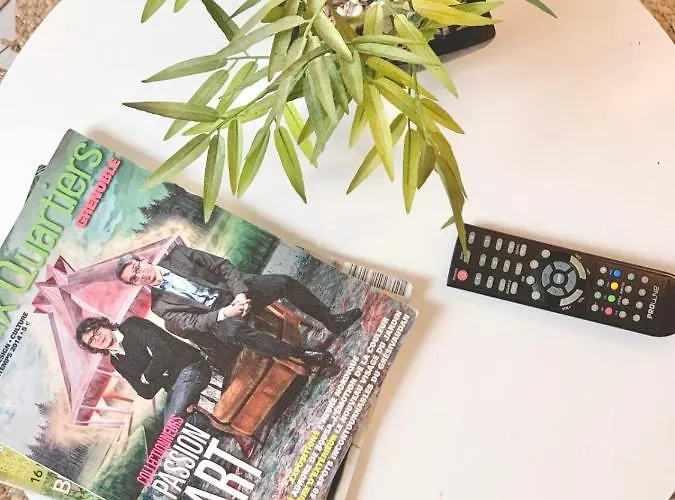 #b3 Light Pink T2 Near Jaures Estacade Luminous * Grenoble