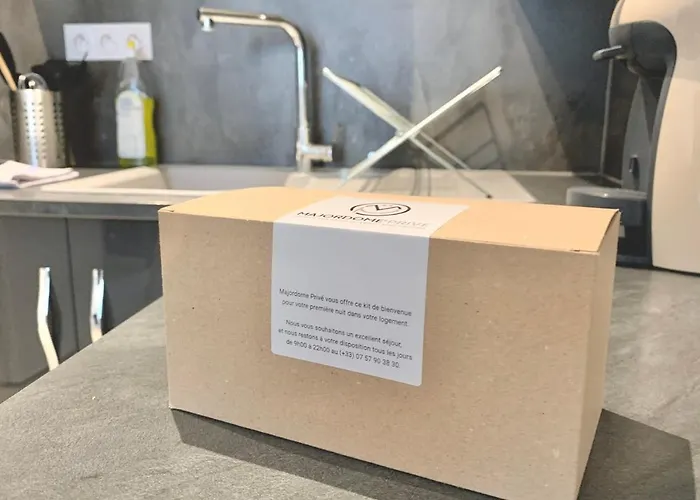 #b3 Light Pink T2 Near Jaures Estacade Luminous Lägenhet *