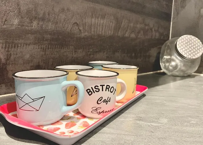 #b3 Light Pink T2 Near Jaurès Estacade Luminous Appartamento